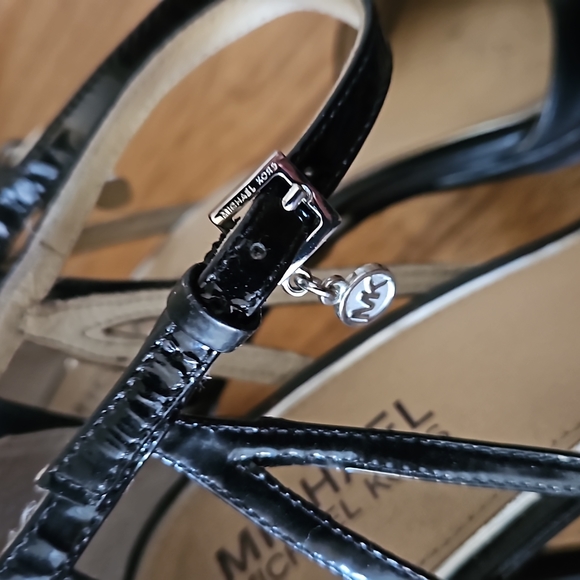 Michael Kors Platform Heels - Picture 5 of 5